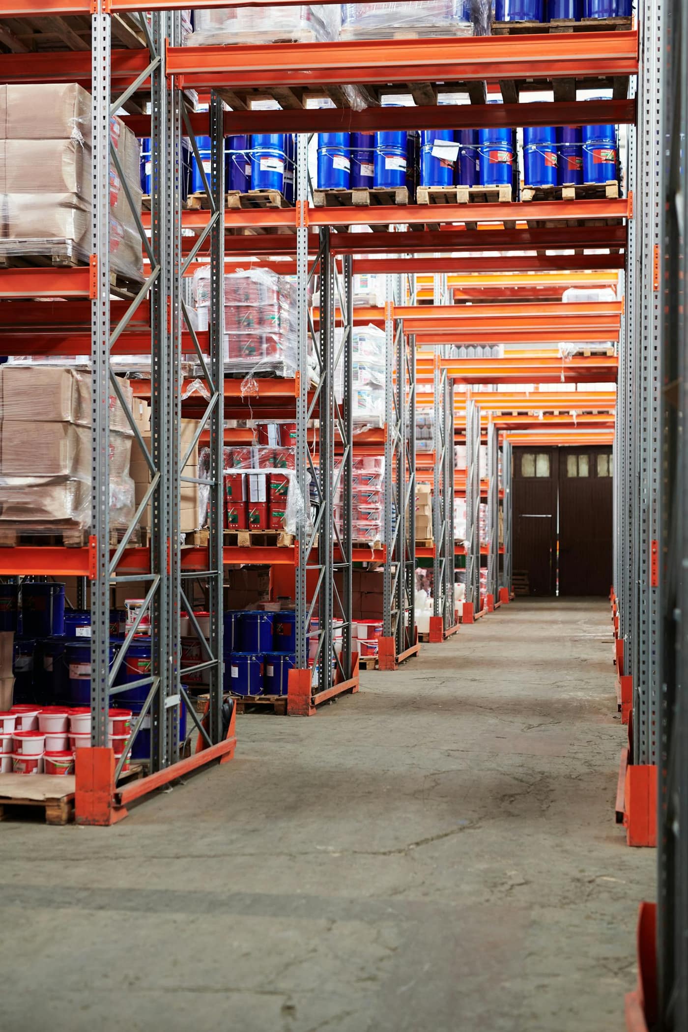 High-build epoxy floor in a refrigerated dock area