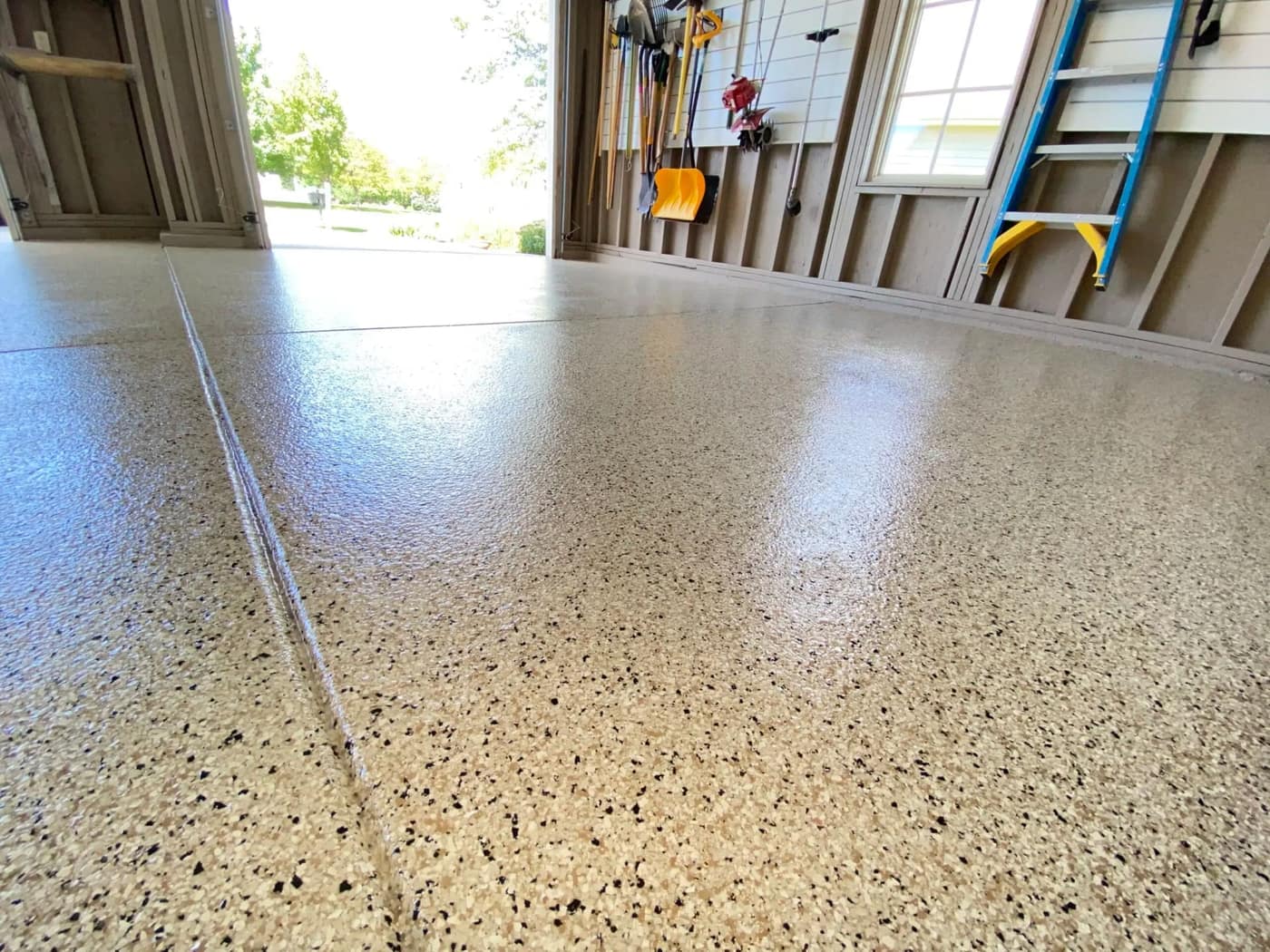 New Jersey's 5-Star Garage Floor Epoxy Service - view 7